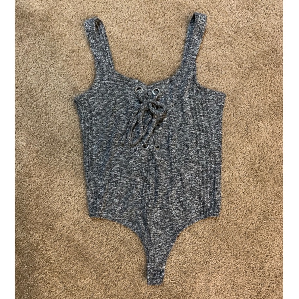Express brand. Grey bodysuit. Size L.